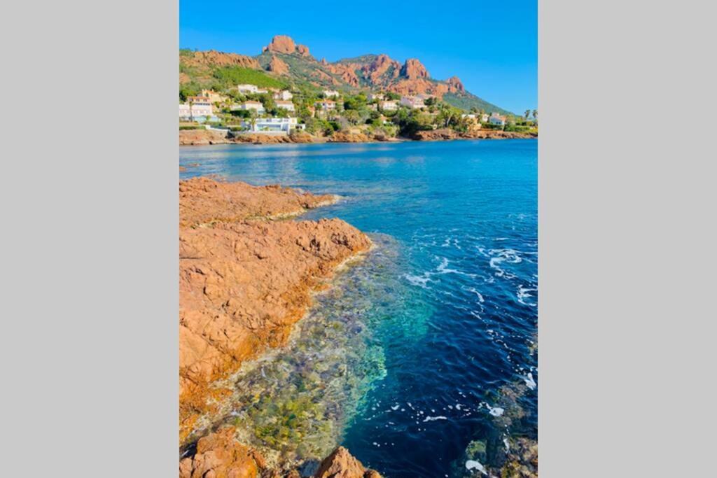 Antheor - Vue Exceptionnelle - Refait A Neuf 4 Couchages Lägenhet Saint-Raphaël Exteriör bild